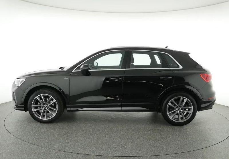 Audi Q3 Q3 35 TFSI S tronic S line edition 19" Camera