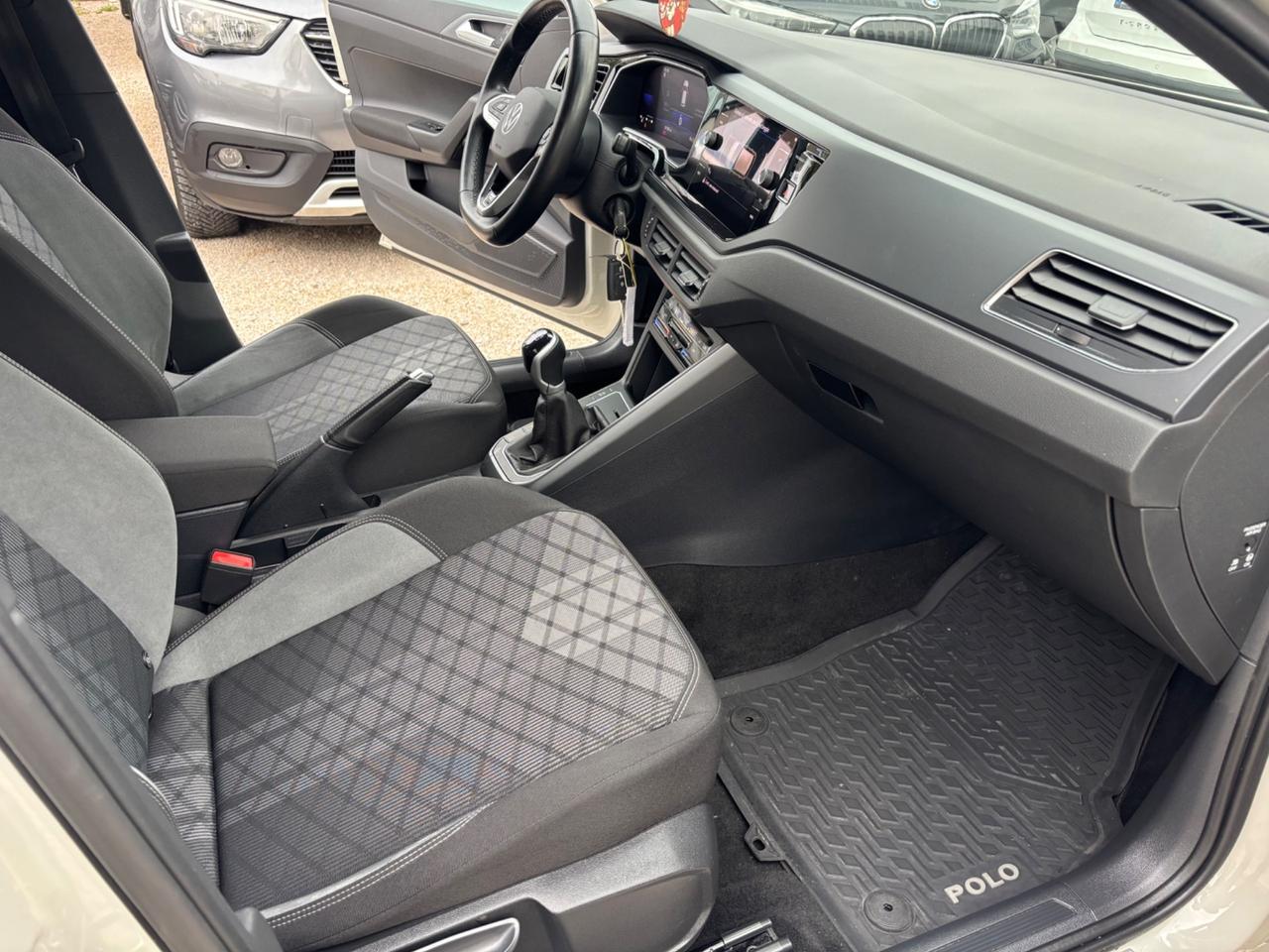 VW POLO 1.0TSI 95CV R-LINE 35.000KM STUPENDA