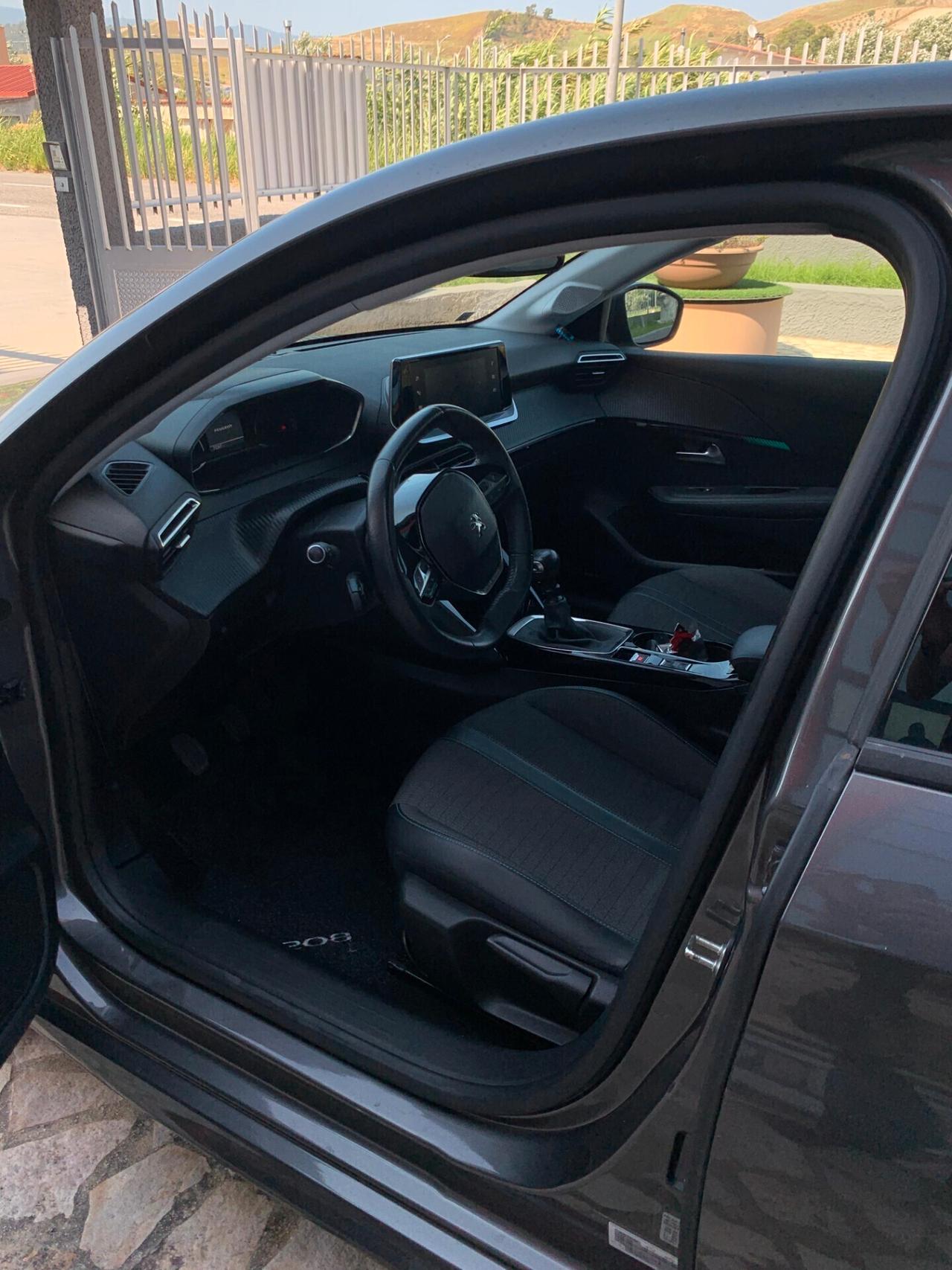Peugeot 208 BlueHDi 100 Stop&Start 5 porte Allure