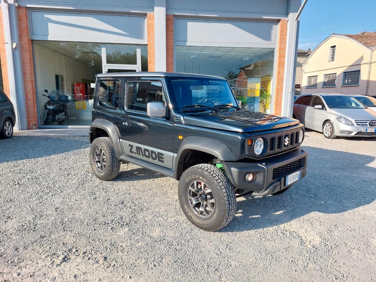 Suzuki Jimny 1.5 5MT PREPARAZIONE Z-MODE AUTOVETTURA