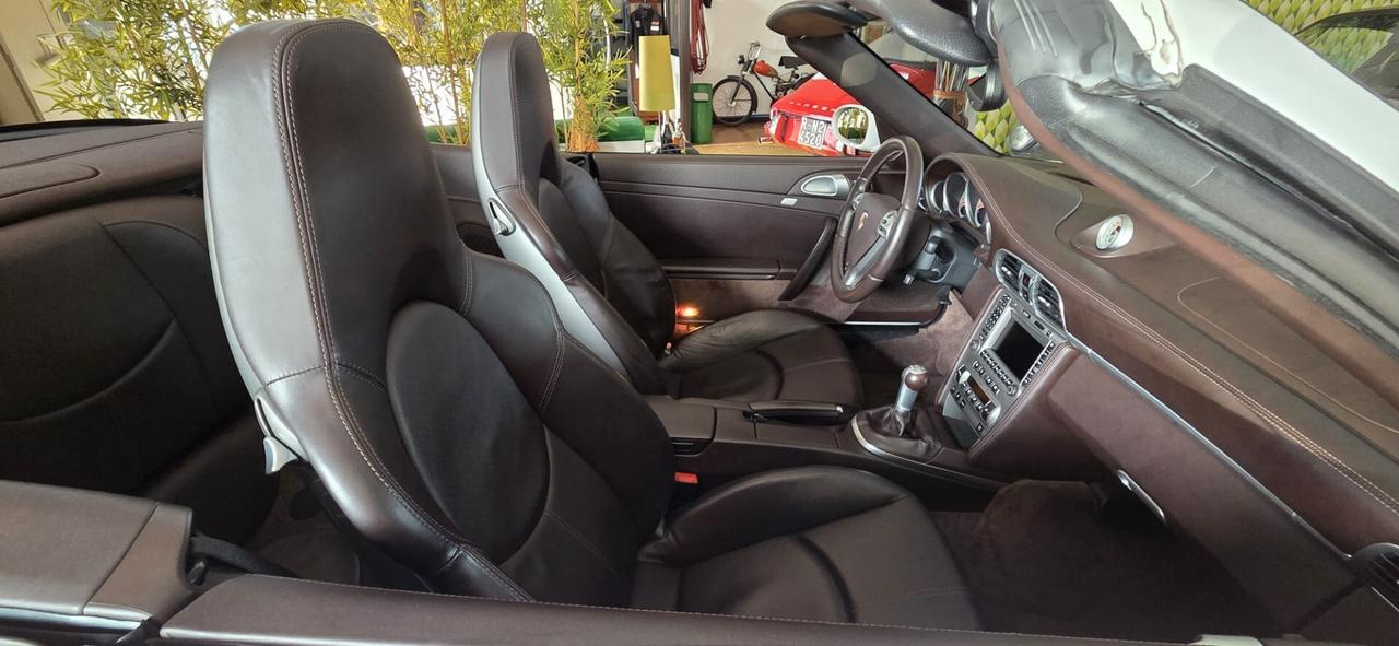 Porsche 911 997 Carrera Turbo Cabriolet Book service Italia