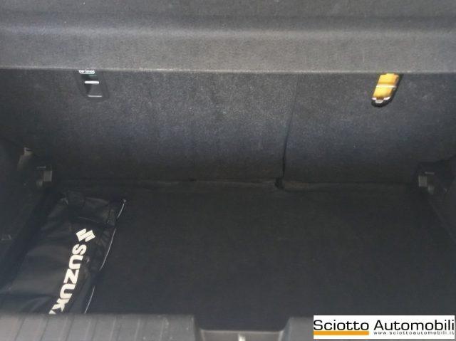 SUZUKI Baleno 1.2 Hybrid B-Top