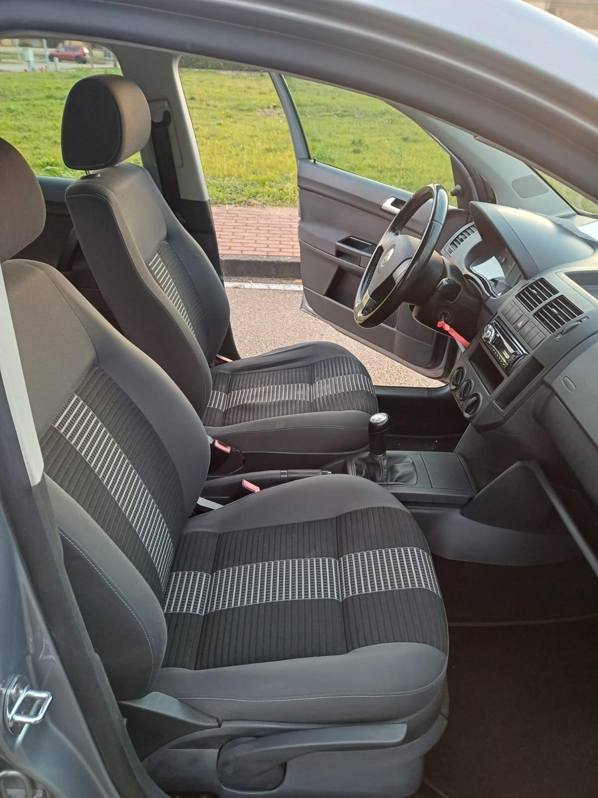 Volkswagen Polo 1.2/70CV 12V 5p. Comfortline