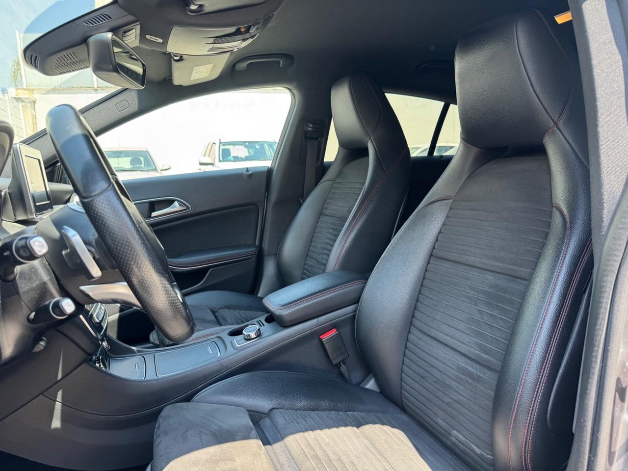 Mercedes-benz CLA 200d Premium AMG 2018