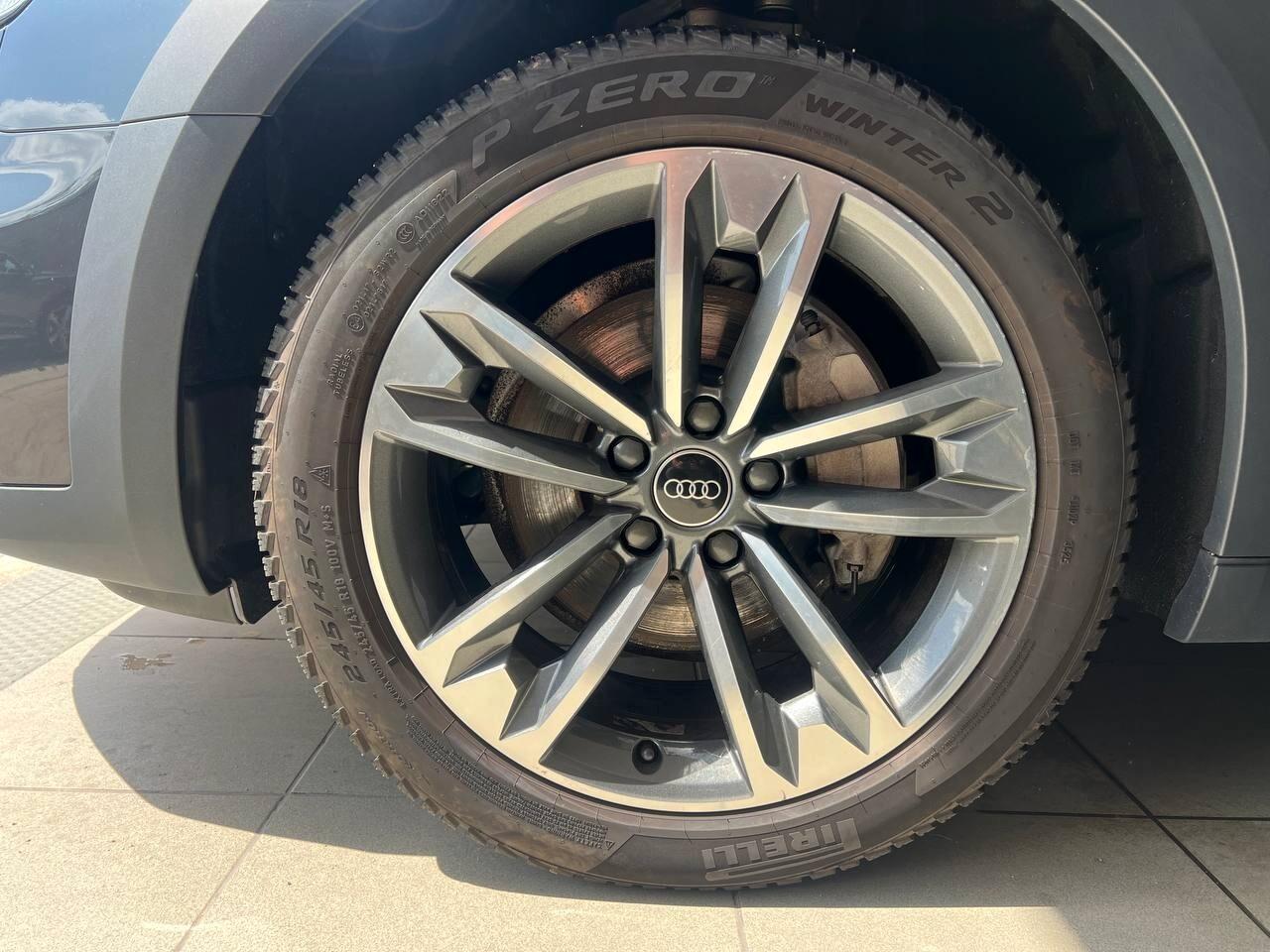 Audi A4 allroad 40 TDI 204 CV S tronic Identity Contrast
