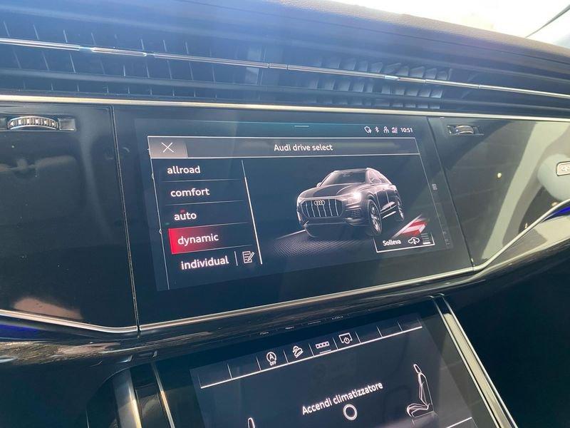 Audi Q8 45 TDI quattro tiptronic MHEV - IVA