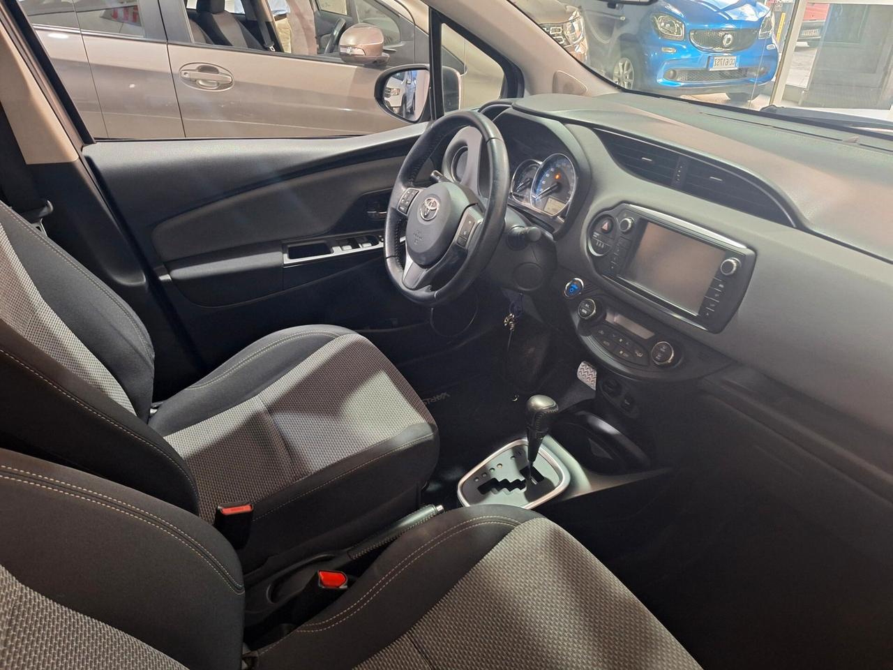 Toyota Yaris 1.5 Hybrid 73cv 1 PROPRIETARIO