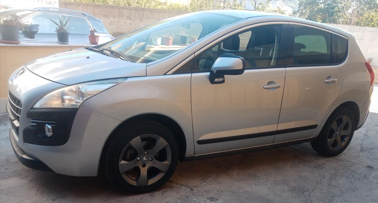 Peugeot 3008 1.6 HDi 110CV Business