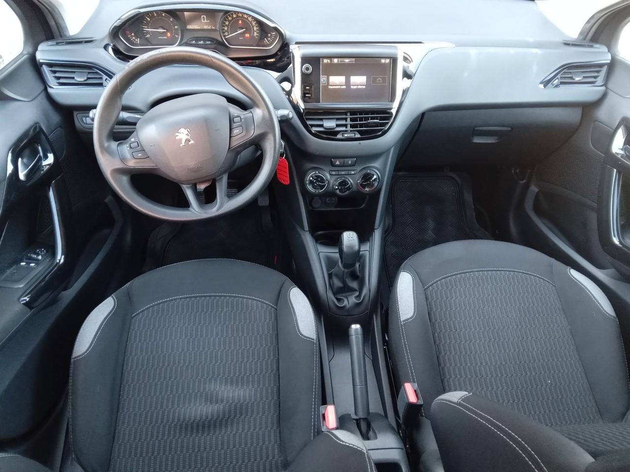 Peugeot 208 PureTech 68 5 porte Active PER NEOPATENTATI