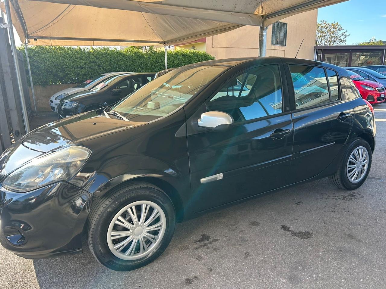 Renault Clio 1.2 16V 5 porte GPL Dynamique
