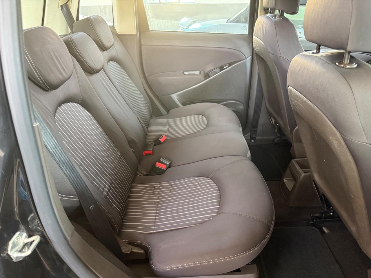 Lancia MUSA 1.4 Oro UNICO PROP GRAFFI SU CARROZZERIA