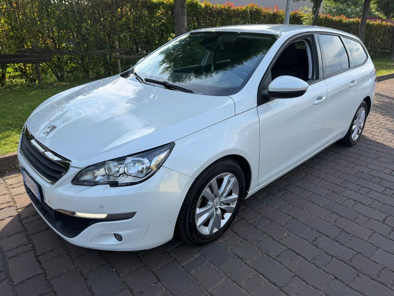 Peugeot 308 1.6 HDi 92 CV SW Business