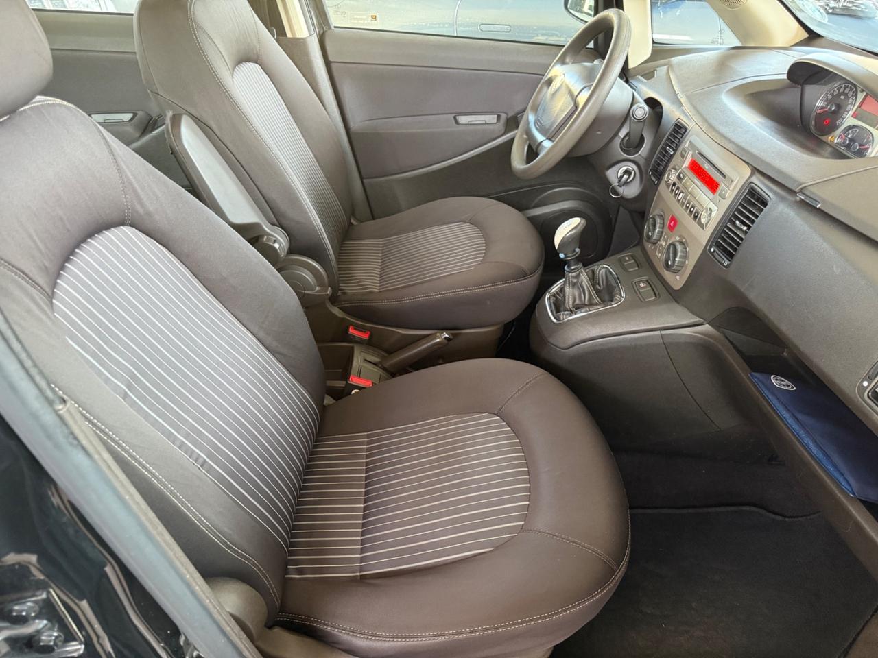 Lancia MUSA 1.4 Oro UNICO PROP GRAFFI SU CARROZZERIA