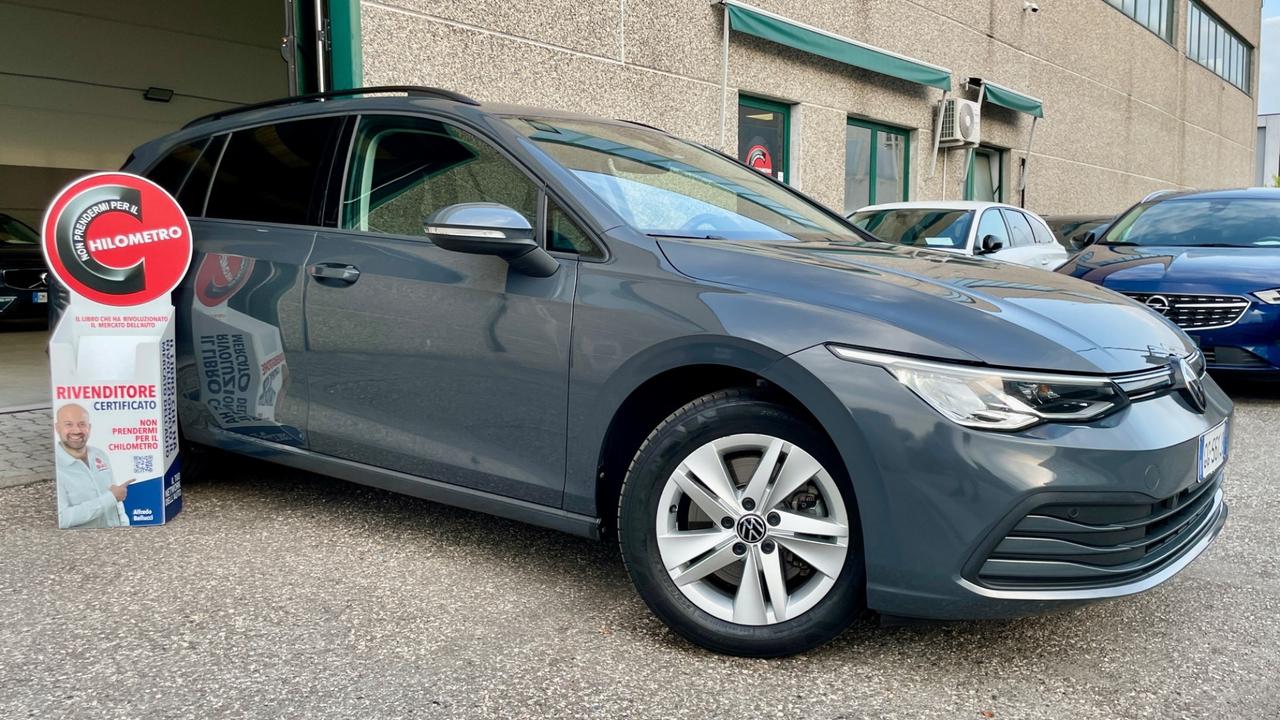 VOLKSWAGEN GOLF VARIANT 2.0 TDI SCR STYLE - FULL LED, NEOPATENTATI