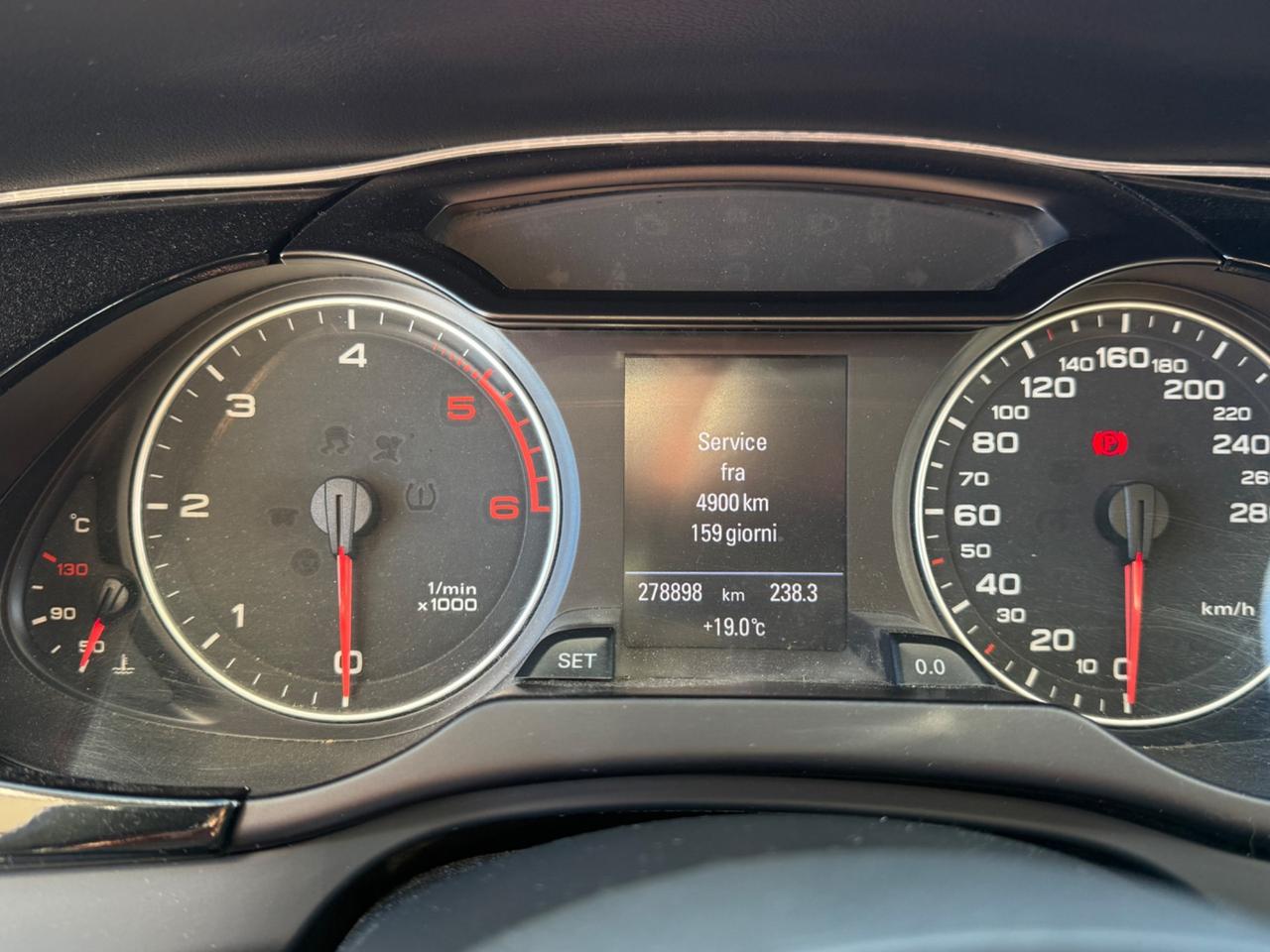 Audi A4 2.0 TDI 143CV Advanced Manuale