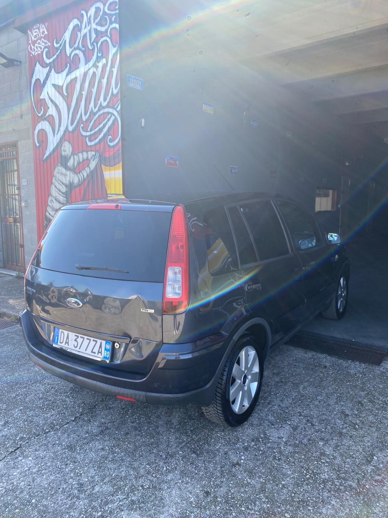 Ford Fusion 1.6 TDCi 5p. Collection Neopatentati