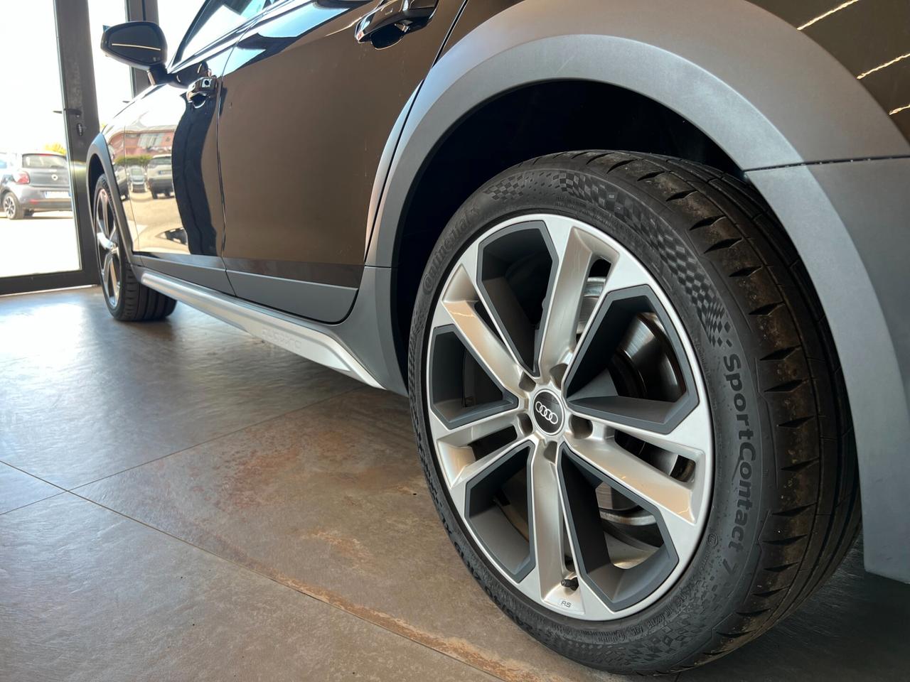 Audi A4 allroad 40 TDI 204 CV S tronic Identity Contrast