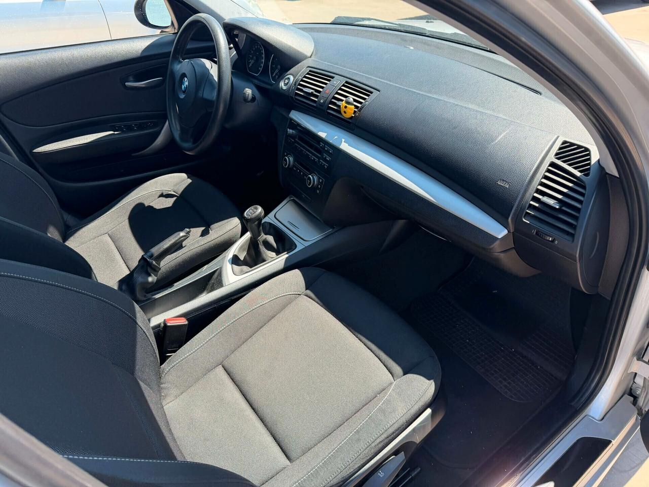 Bmw 116 116i cat 5 porte Futura/NEOPATENTATI