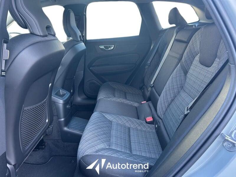 Volvo XC60 T6 Recharge Plug-in Hybrid 253+145 CV AWD Automatico Core