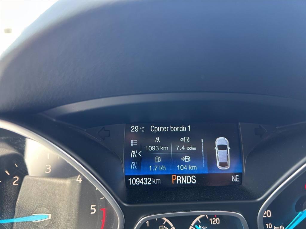 FORD Kuga 2.0 tdci Titanium s&s 2wd 120cv powershift del 2018