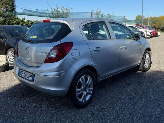 Opel Corsa Corsa IV 2006 5p 1.2 Cosmo