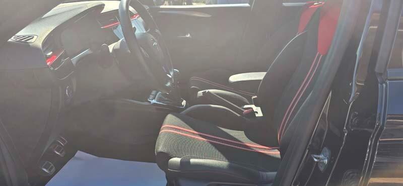 Opel Corsa 1.5 D 101 CV GS Line
