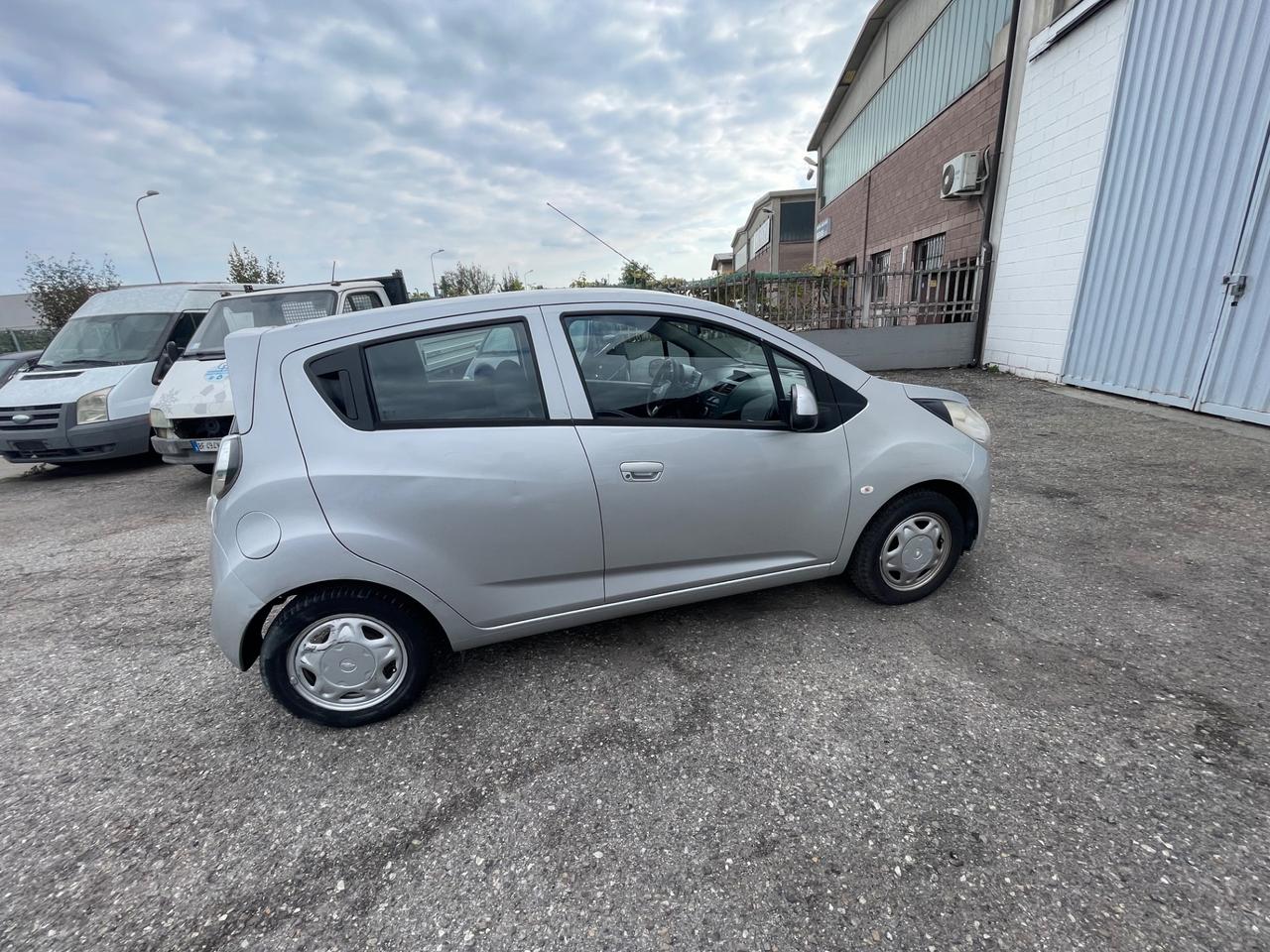 Chevrolet Spark 1.2 LT GPL Eco Logic