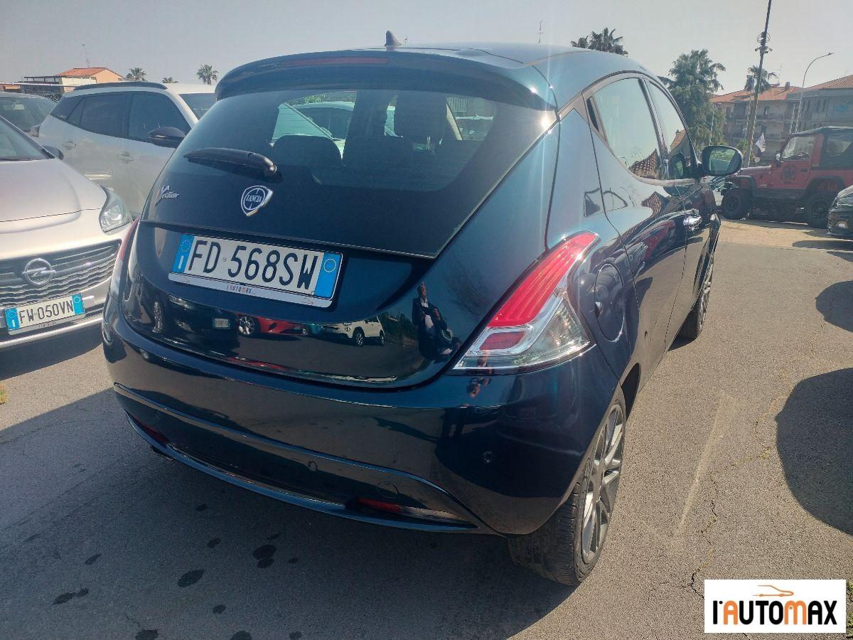 LANCIA - Ypsilon 1.2 Gold 69cv