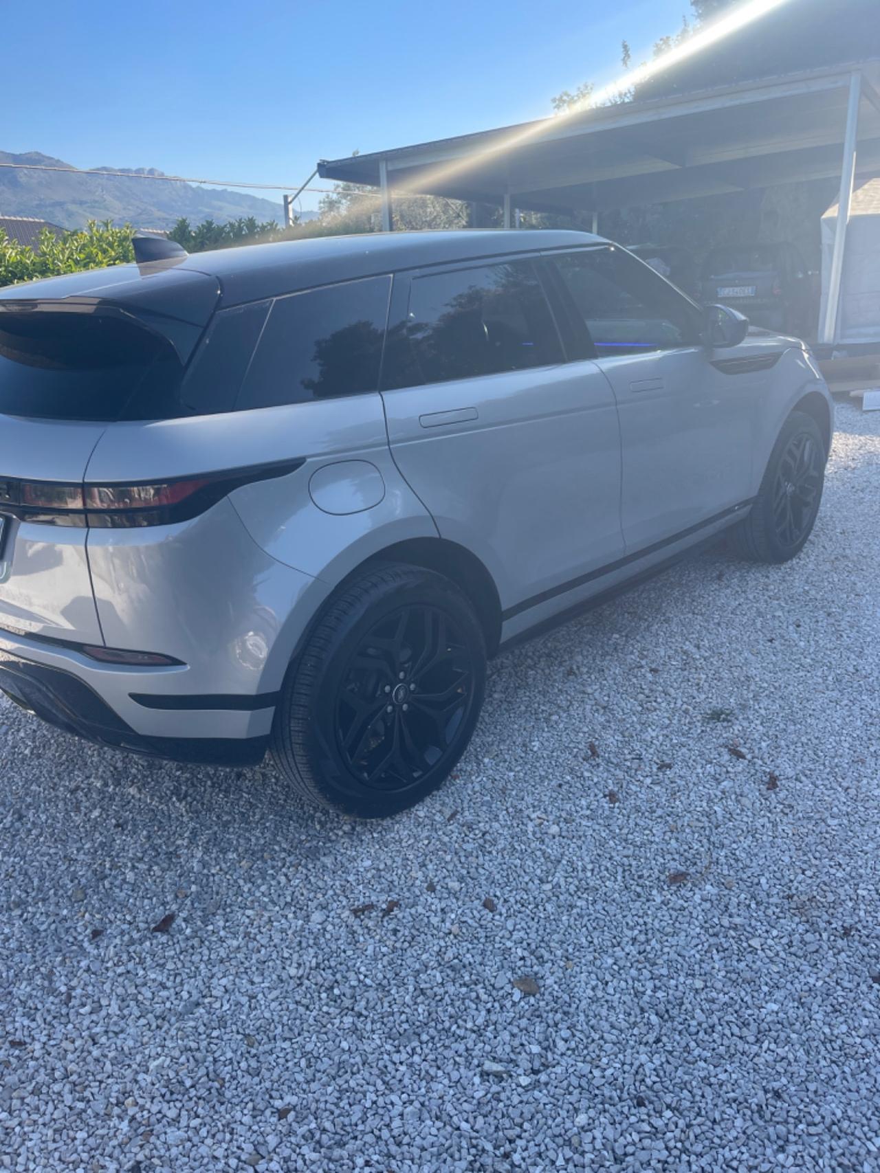 Land Rover Range Evoque 2.0D I4 180 CV AWD Auto First Edition