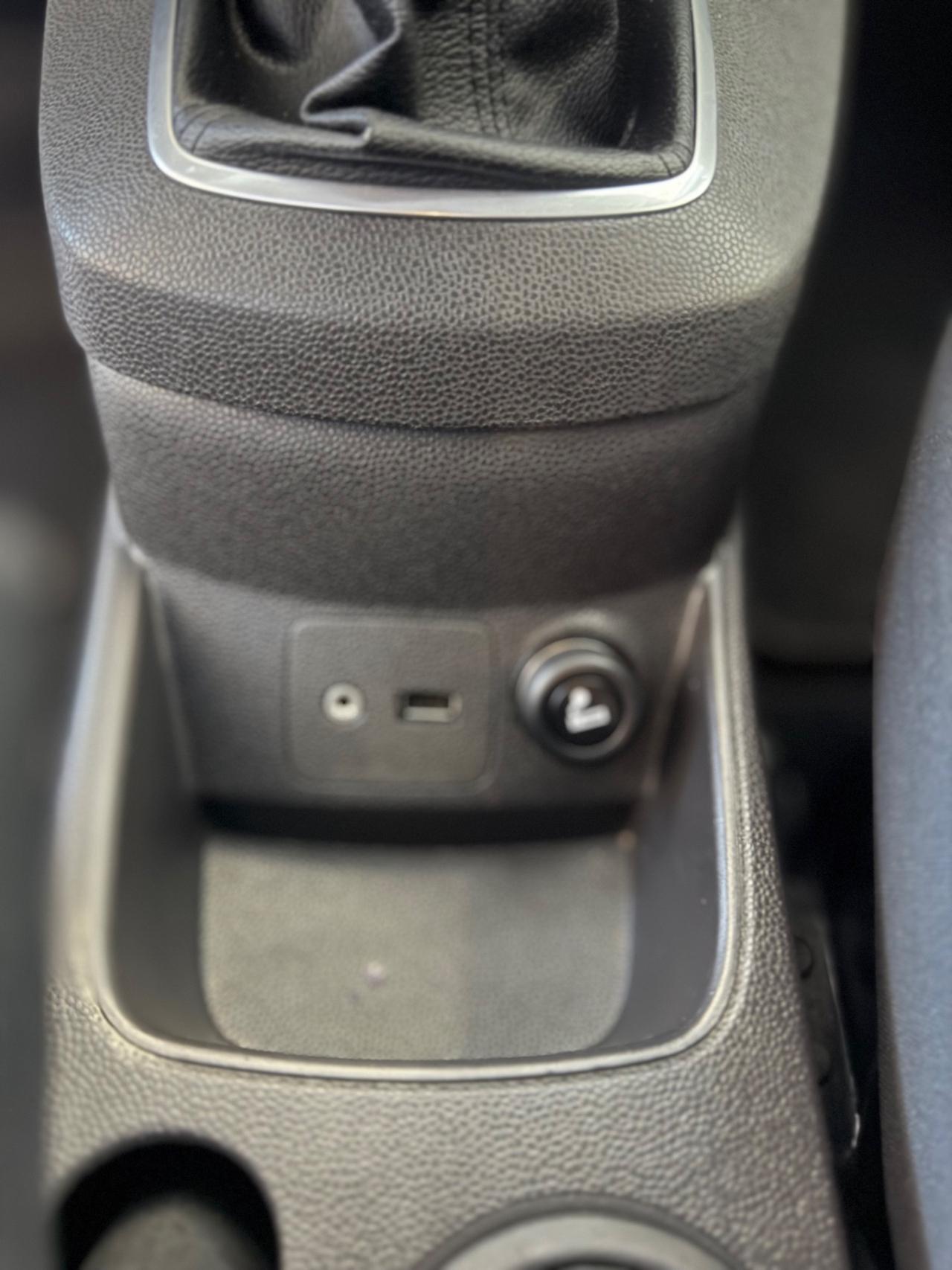 Ford Fiesta 1.5 TDCi 75CV EURO 5B NEOPATENTATI