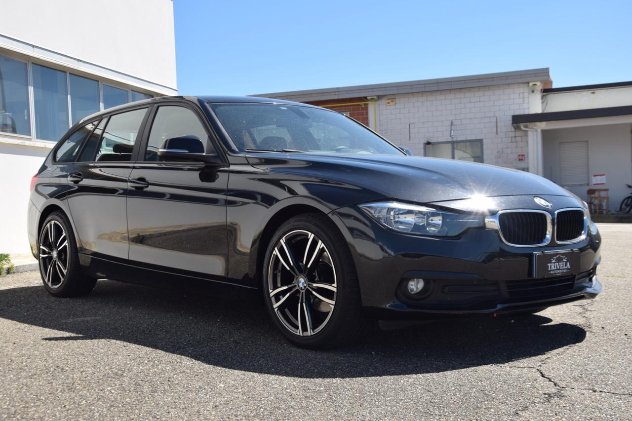 BMW Serie 3 (F30/31) 318d Touring Business A...