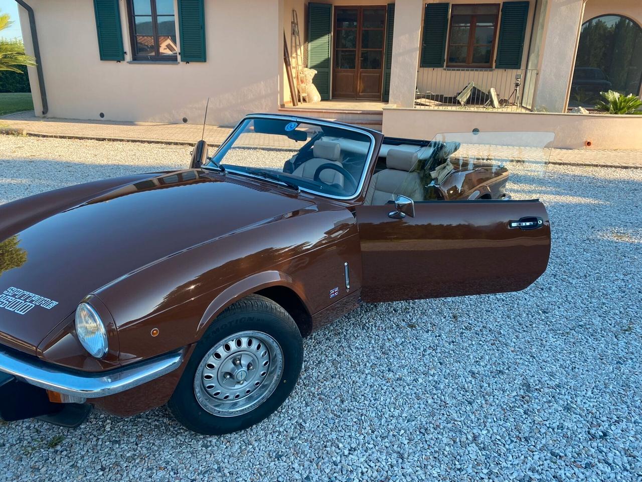 TRIUMPH SPITFIRE 1500 Benzina "CABRIO"