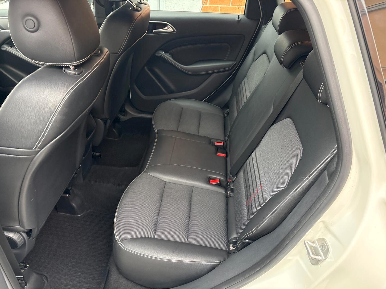 Mercedes-B180 CDI Automatic -Perfetta -Gancio Traino