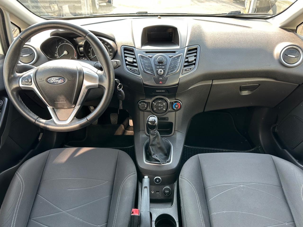 Ford Fiesta 1.4 5p. Bz.- GPL Titanium