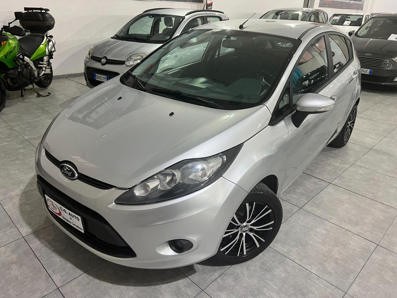 Ford Fiesta 1.2 60CV GPL - TITANIUM - 2011