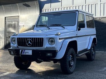 MERCEDES-BENZ G 300 GD corto Station Wagon