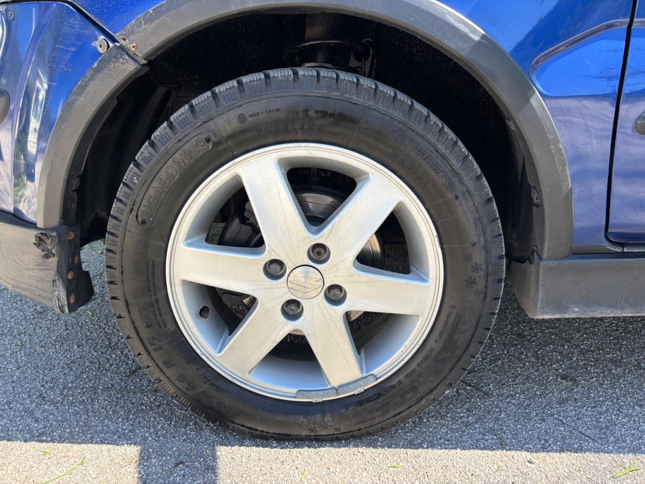 Suzuki Ignis 1.5 16V 4WD