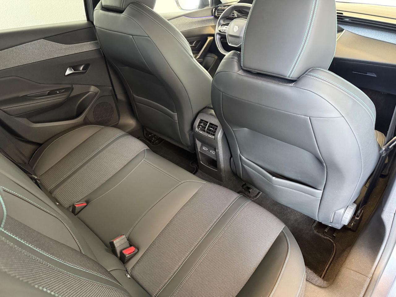 Peugeot 308 BlueHDi 130 S&S EAT8 Allure Pack Berlina