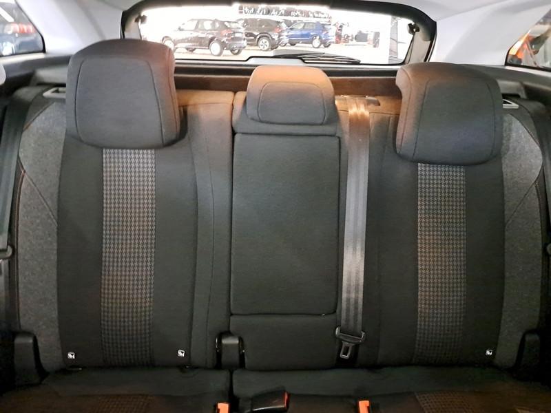 PEUGEOT 3008 BLUEHDI 130 EAT8 SES BUSINESS SUV