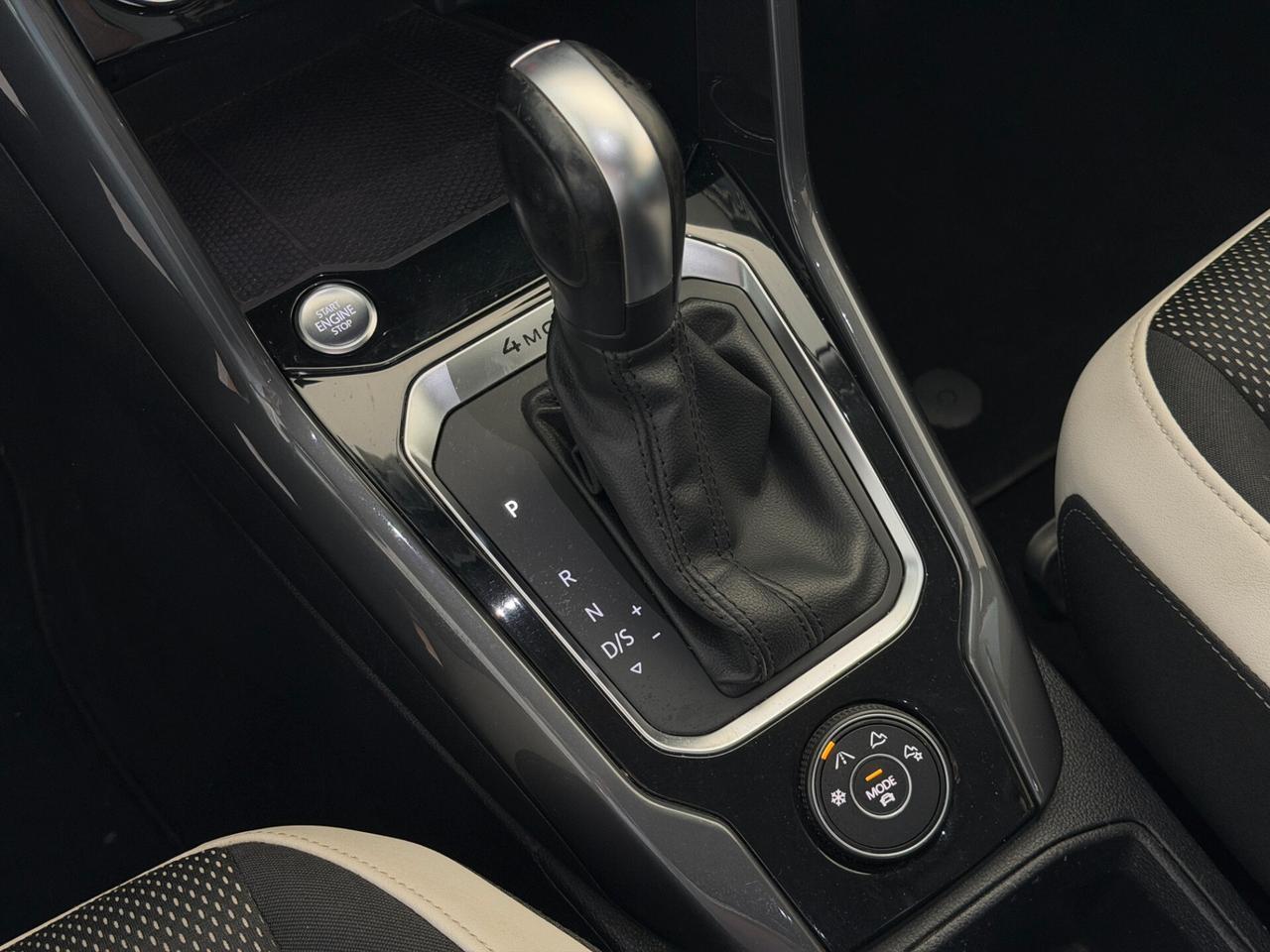 VOLKSWAGEN T-ROC 2.0cc 150Cv Tdi Sport 4motion dsg IVA ESPOSTA