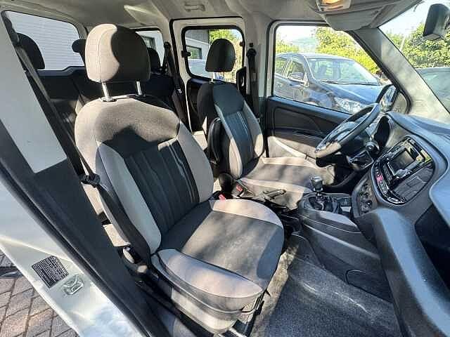 Fiat Doblò 1.6 MJT 120CV S&S PL Combi Maxi M1 Lounge