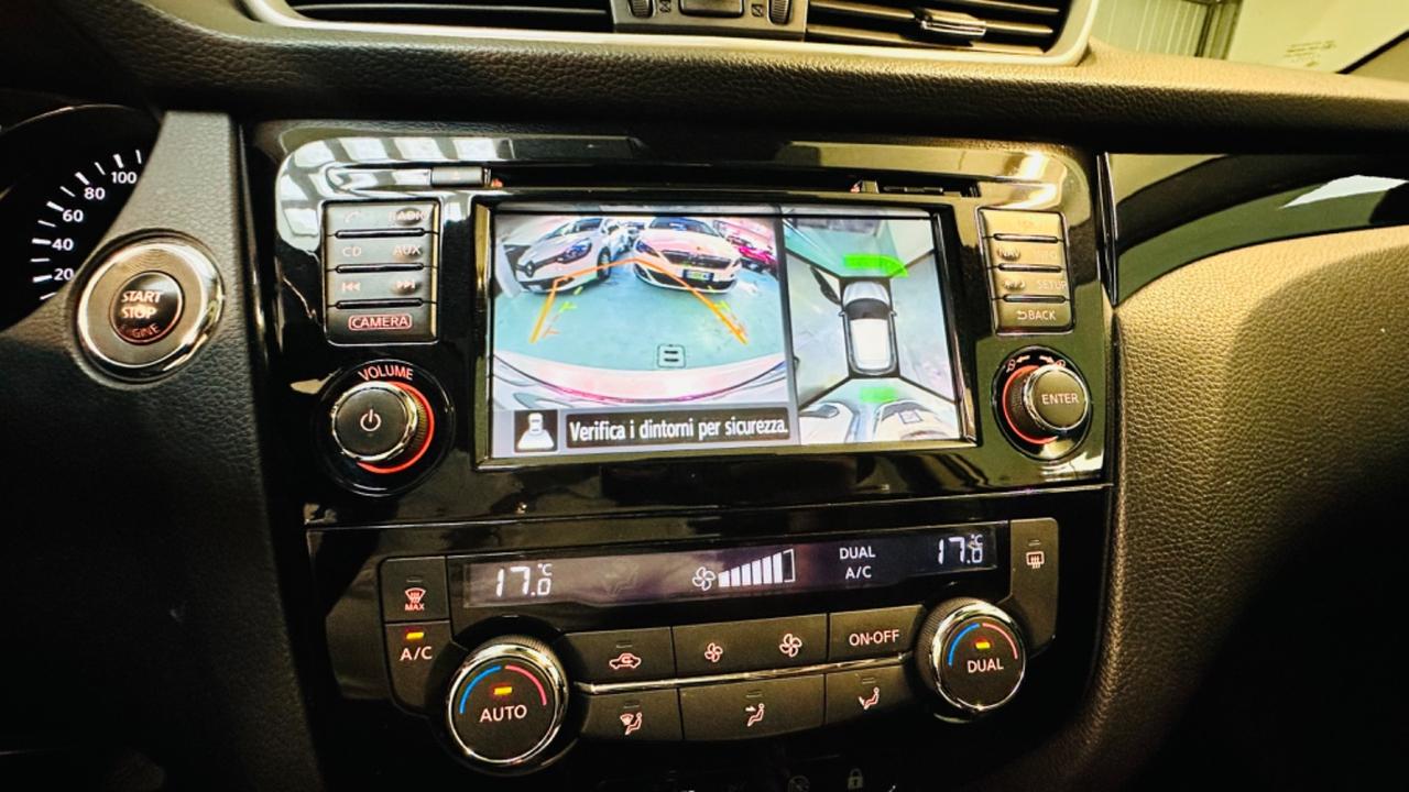 Nissan Qashqai 130CV. Tettuccio panoramico