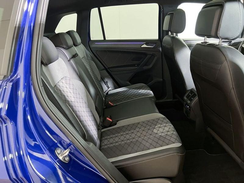 Volkswagen Tiguan 2.0 TDI 150CV SCR DSG R-Line TETTO PANORAMICO APRIBILE