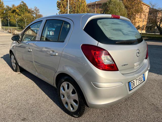 OPEL Corsa 1.3 CDTI 75CV neopatentati Buone Condizioni