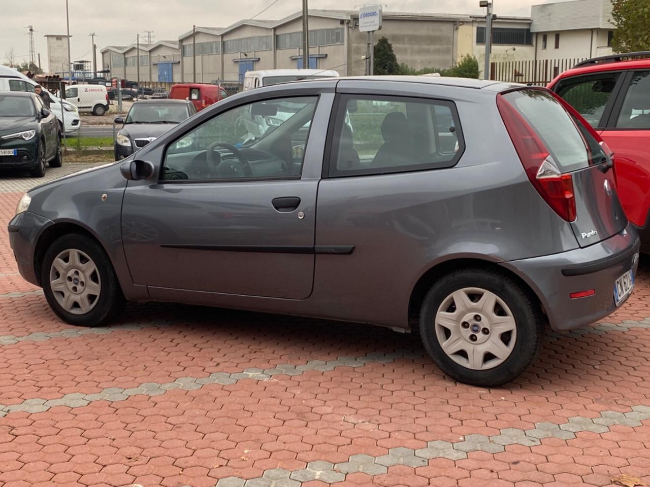 Fiat Punto 1.2i cat 3 porte EL