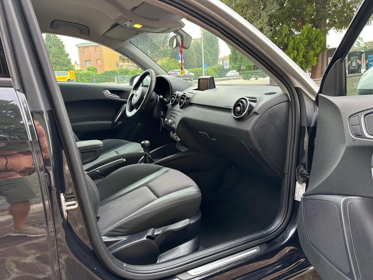 Audi A1 1.2 TFSI Ambition NEOPATENTATI