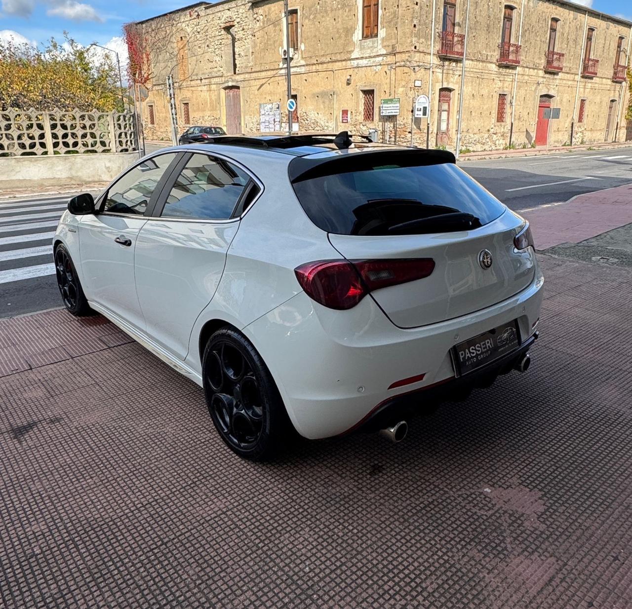 Alfa Romeo Giulietta 2.0 JTDm-2 150 CV Exclusive