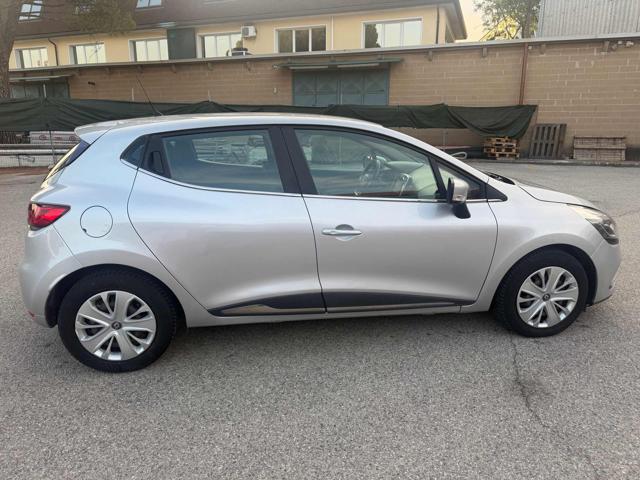 RENAULT Clio 1.2 75CV 5p senza nessun lavoro da fare