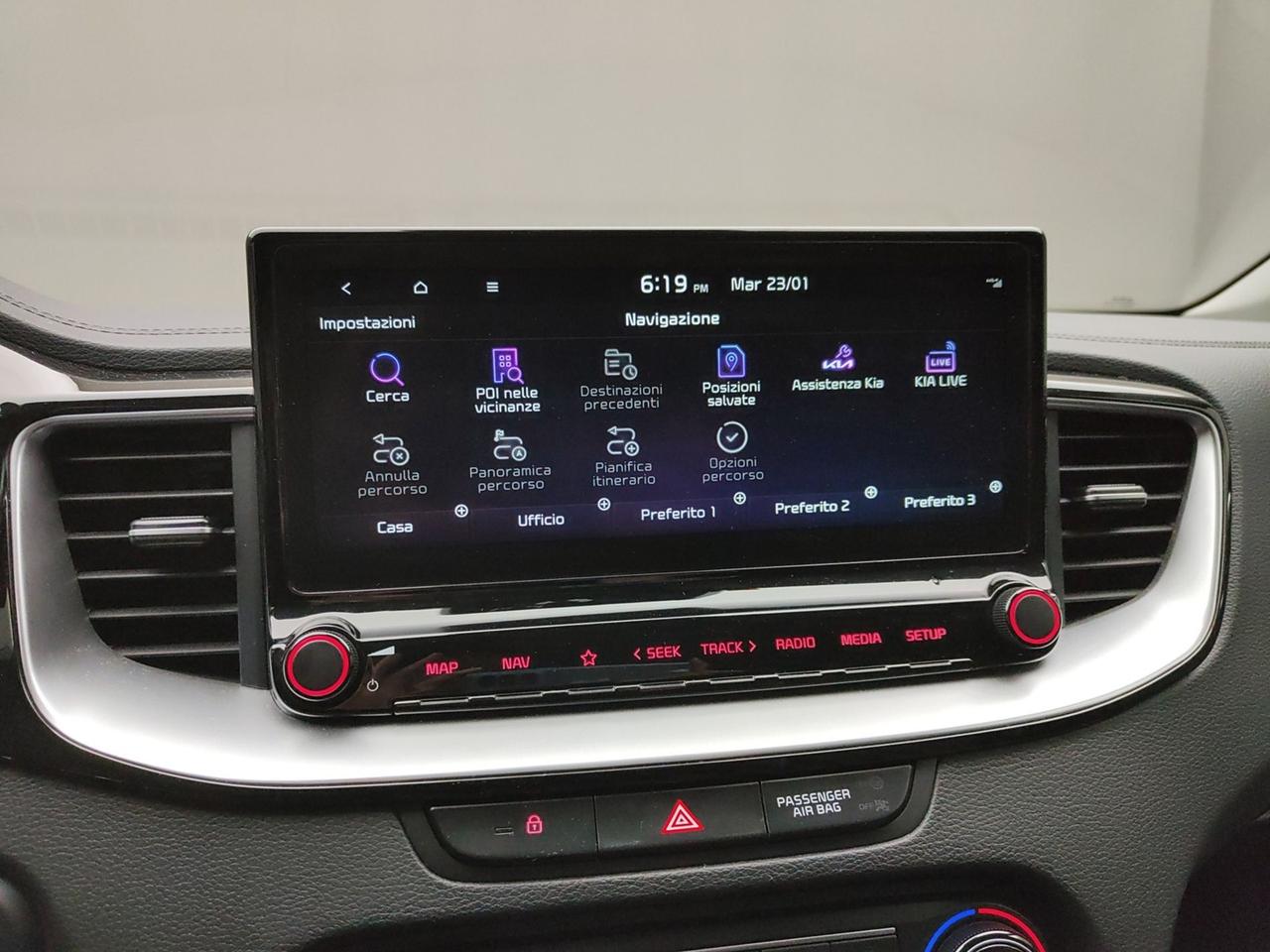 KIA XCeed 2019 1.0 T-GDI 117CV GPL BUSINESS