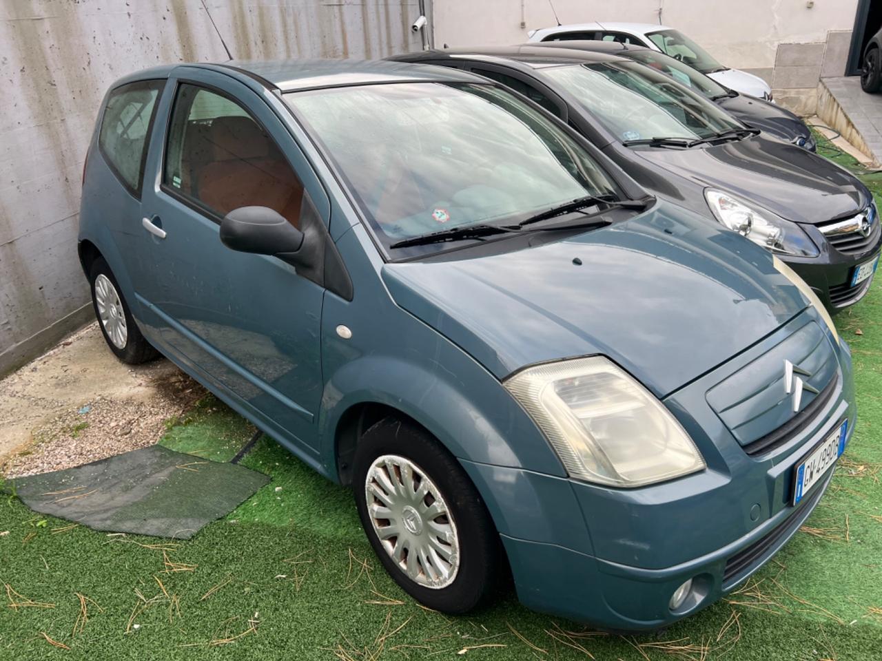 Citroen c2 provenienza firenze 2004 100000 km originali